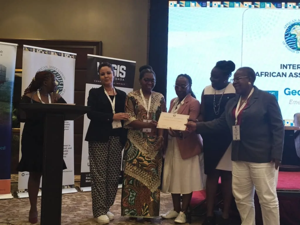 Remise des certificats de participation